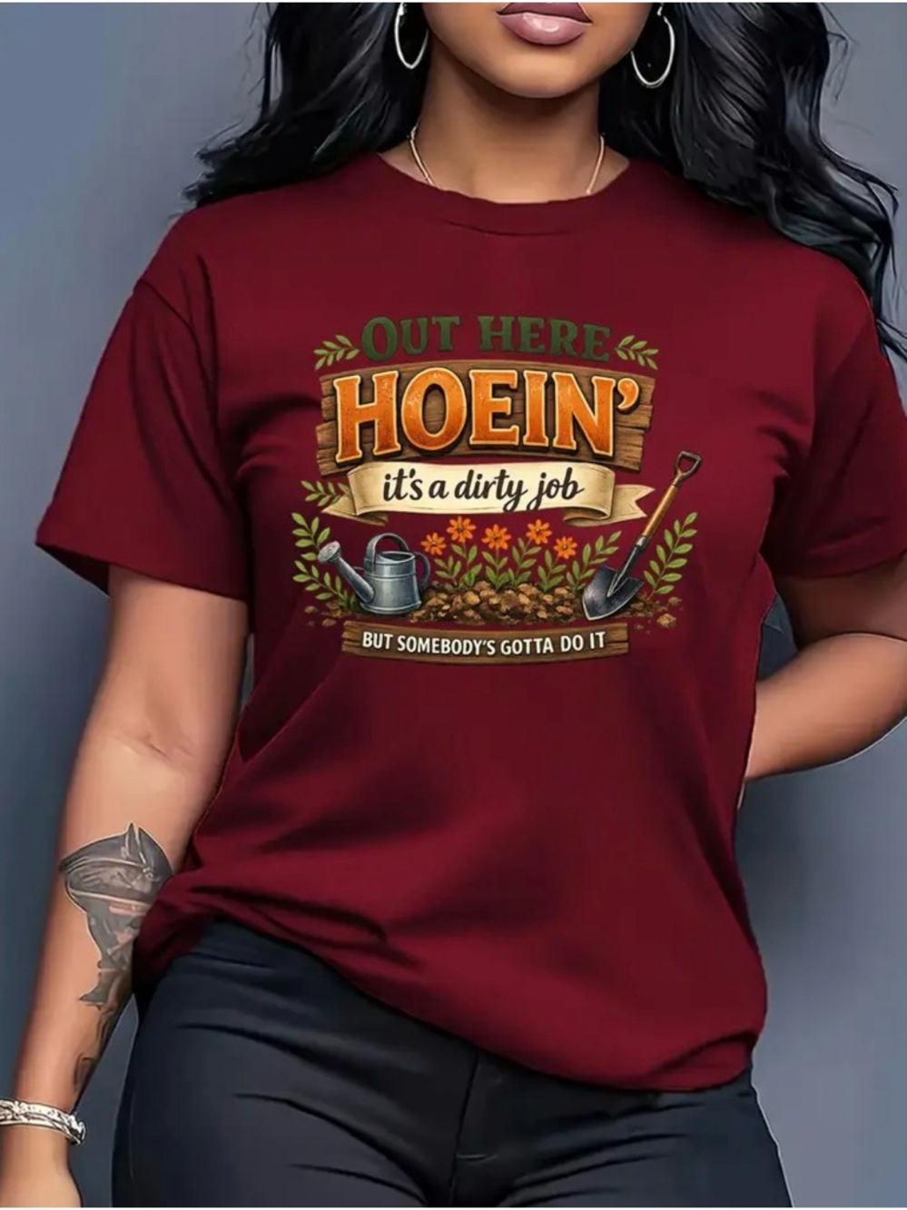 Source Unknown Maroon 'Out Here Hoein' Short Sleeve Tee